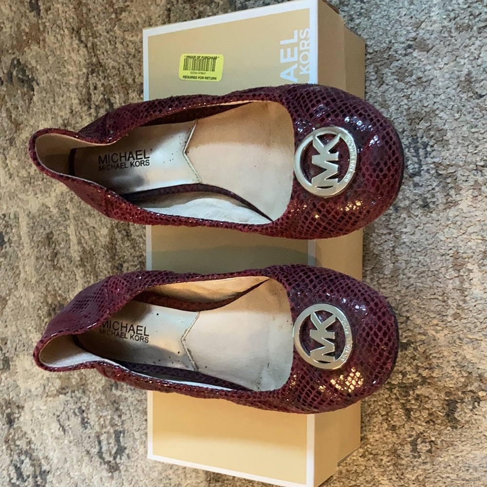 Michael Kors Fulton Ballet flats size 9 in Burgundy.
